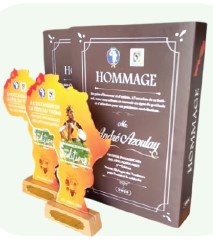 PACK TROPHEE AVEC BOITE PERSONNALISE